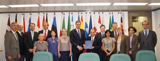 The Secretary for Labour and Welfare, Mr Matthew Cheung Kin-chung (seventh right) meets with heads of European Union diplomatic missions to exchange views on the setting of the poverty line and future directions and strategies for poverty alleviation efforts in Hong Kong.