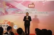 Addressing at the charity dinner organised by Love Your Neighbour Charity Fund, the Secretary for Labour and Welfare, Mr Matthew Cheung Kin-chung, introduced to the guests the Government's measures to help the underprivileged groups.