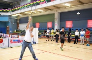 The Secretary for Labour and Welfare, Dr Law Chi-kwong, and the Under Secretary for Labour and Welfare, Mr Caspar Tsui, joined the public for activities at Smithfield Sports Centre in Central and Western District as part of Sport For All Day 2017 organised by the Leisure and Cultural Services Department.