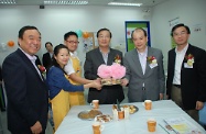 The Secretary for Labour and Welfare, Mr Matthew Cheung Kin-chung, (second right) at kick-off ceremony for celebration events to mark 20th anniversary of School of Vocational Training, Hong Kong College of Technology, cum Metro Training Centre Open Day.