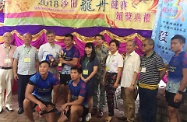 Secretary for Labour and Welfare, Dr Law Chi-kwong, attended 2018 Sha Tin Dragon Boat Race and presented awards of the Secretary for Labour and Welfare Cup.。