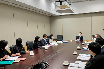 The Chief Executive, Mr John Lee, delivered 'The Chief Executive's 2022 Policy Address' to the Legislative Council this morning (October 19). The Secretary for Labour and Welfare, Mr Chris Sun, said that he would work in concert with his team in carrying out talent attraction, labour and welfare initiatives.