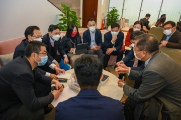 The Secretary for Labour and Welfare, Mr Chris Sun, attended the Ante Chamber exchange session at the Legislative Council today (February 15).