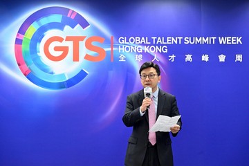 Hong Kong Talent Engage hosted a press conference today (March 2), announcing details of the international mega talent event, Global Talent Summit Week. Photo shows the Secretary for Labour and Welfare, Mr Chris Sun, delivering remarks at the press conference.