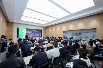 A Hong Kong Talent Engage delegation held a briefing session at Zhejiang University on May 8, where they introduced Hong Kong