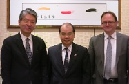 The Secretary for Labour and Welfare, Mr Matthew Cheung Kin-chung (middle),  meets with visiting Regional Director for International Labour Organization Regional Office for Asia and the Pacific, Mr Yoshiteru Uramoto (left), and the Country Director for International Labour Organization Country Office for China and Mongolia, Mr Tim De Meyer (right), to exchange views on a range of labour matters.